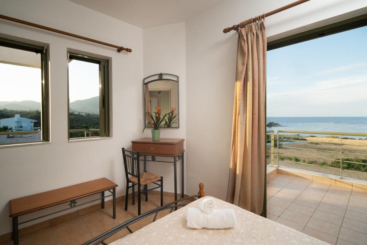 Villa Luisa Exclusive Residences 모넴바시아 외부 사진