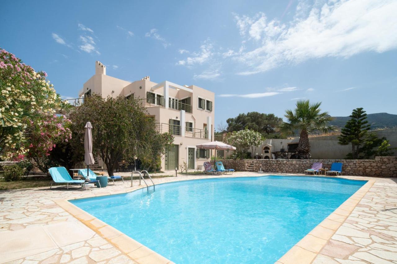 Villa Luisa Exclusive Residences 모넴바시아 외부 사진