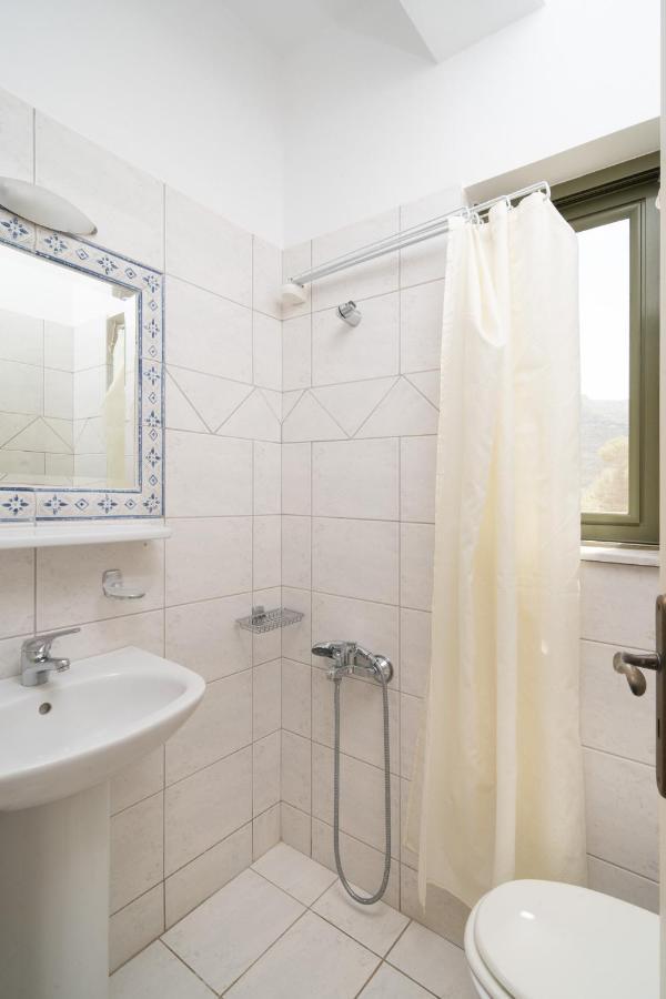 Villa Luisa Exclusive Residences 모넴바시아 외부 사진