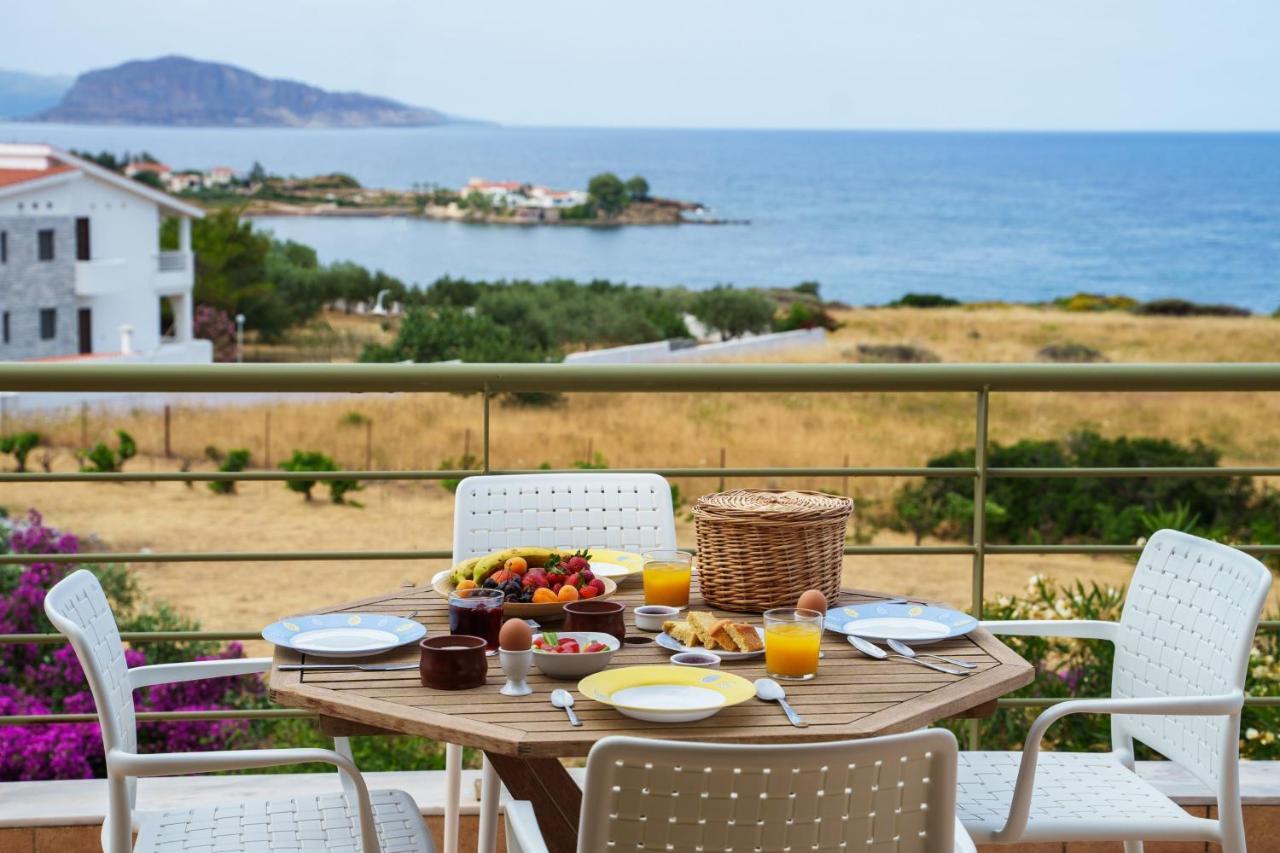 Villa Luisa Exclusive Residences 모넴바시아 외부 사진