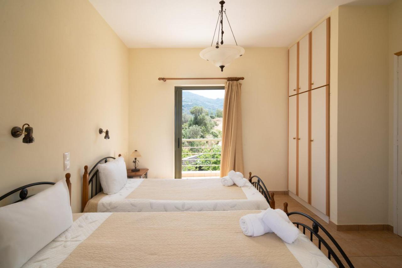 Villa Luisa Exclusive Residences 모넴바시아 외부 사진