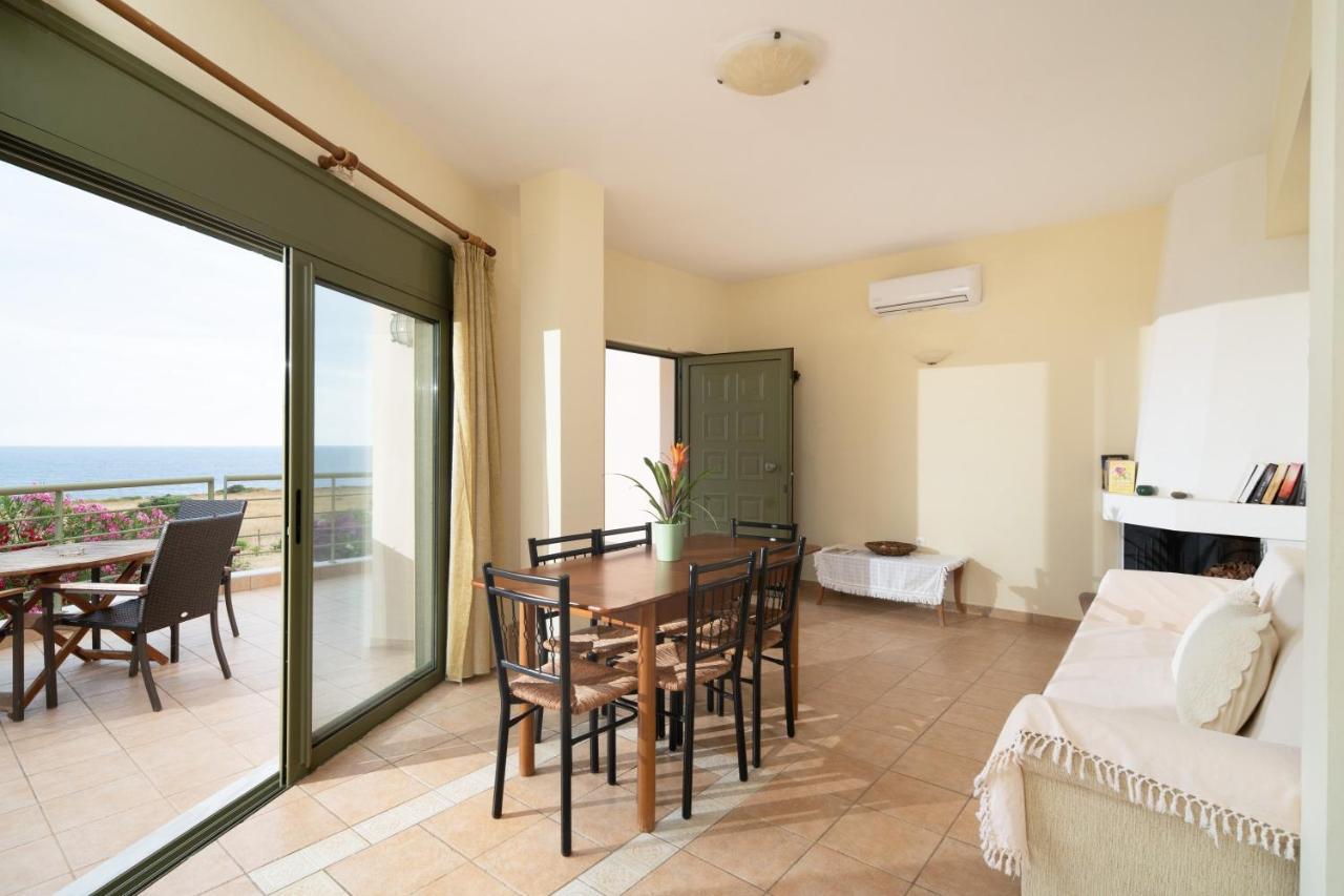 Villa Luisa Exclusive Residences 모넴바시아 외부 사진